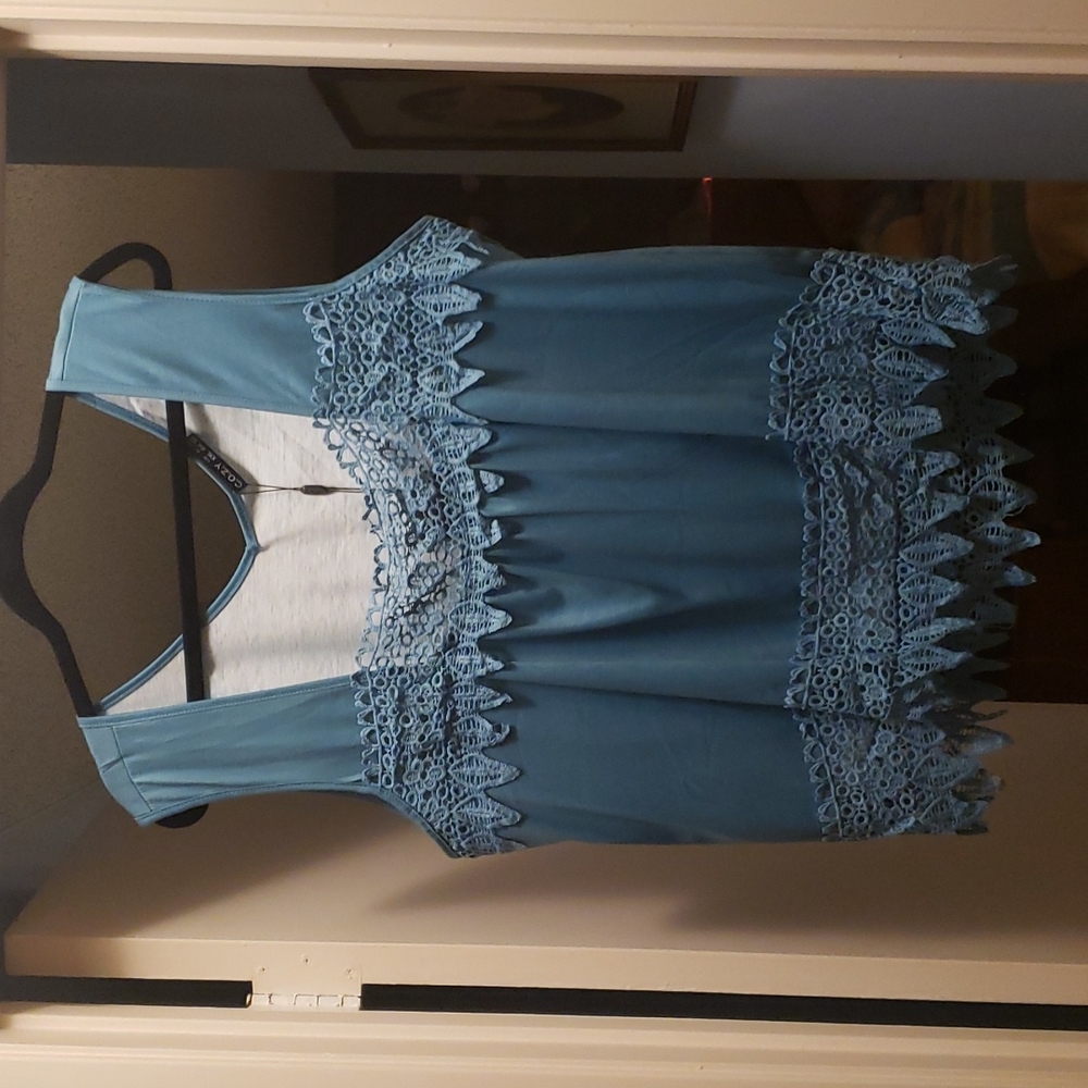 Women's Top